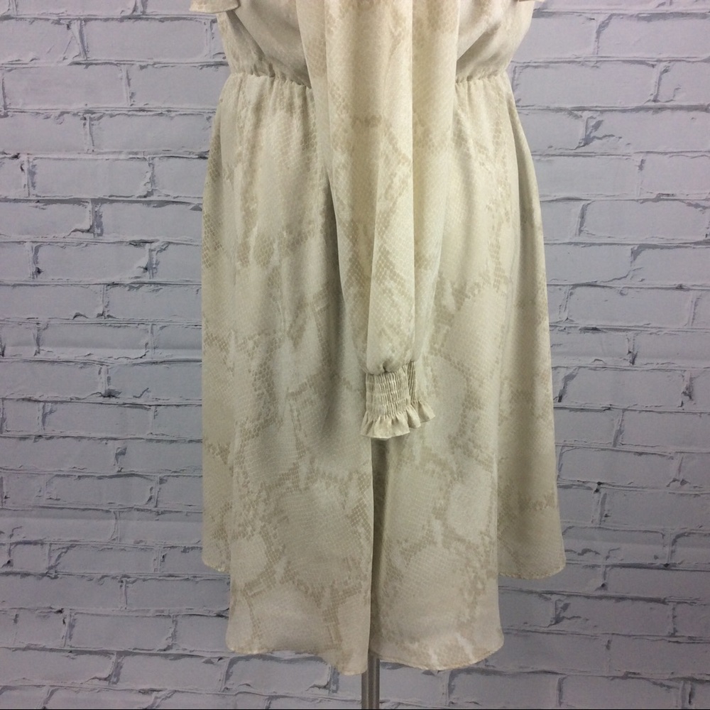 Banana Republic Ruffle Snake Print Dress, Size XL - Picture 6 of 12
